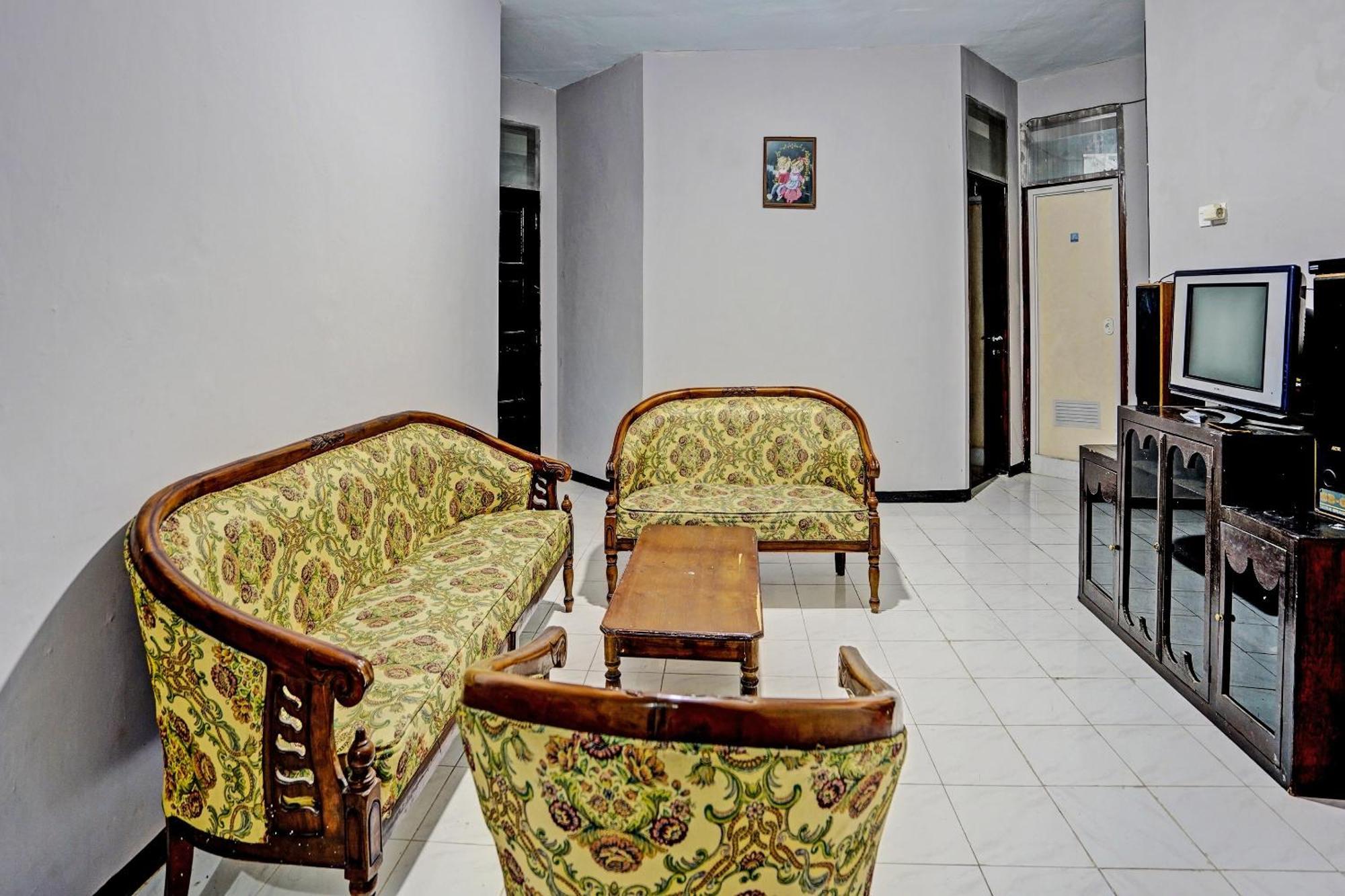 Spot On 92388 Villa Segi Delapan بريغين المظهر الخارجي الصورة