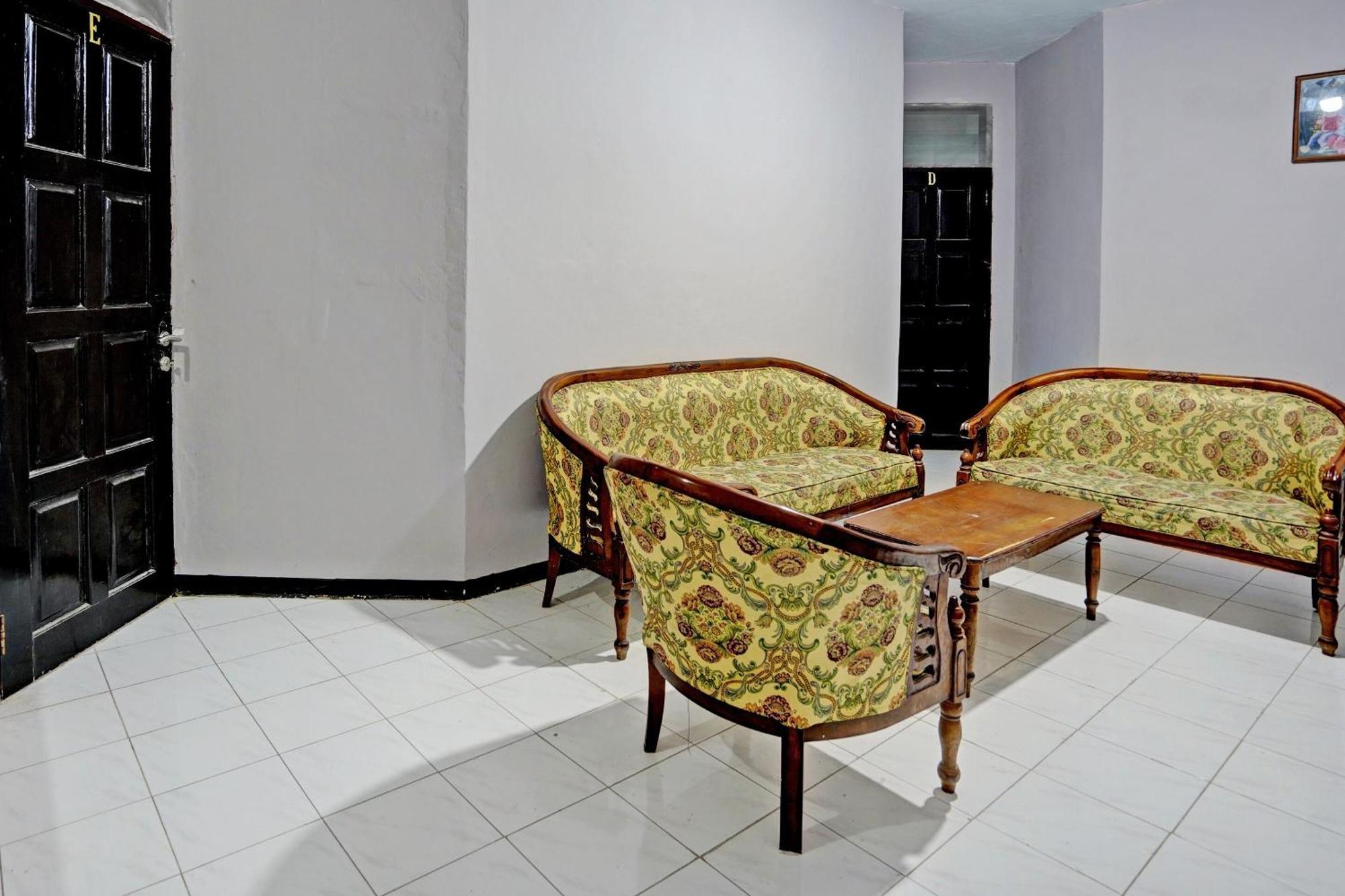 Spot On 92388 Villa Segi Delapan بريغين المظهر الخارجي الصورة